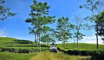 Sari Ater Hotel & Resort,Ciater>>Bandung,3 star