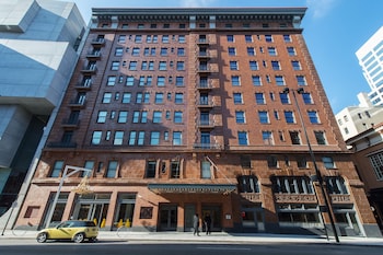 21C Museum Hotel Cincinnati,Hamilton>>Cincinnati,4.5 star