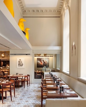 21c museum hotel cincinnati