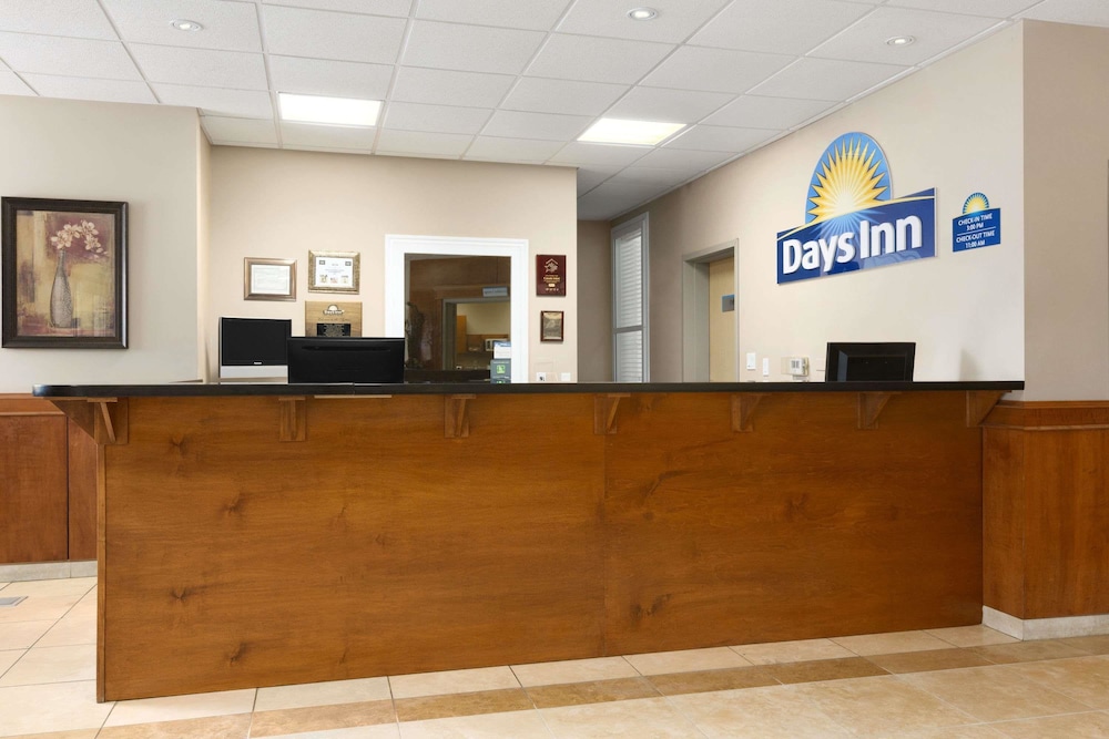 Days Inn By Wyndham Chetwynd,Fort St. John>>Chetwynd,2.5 star