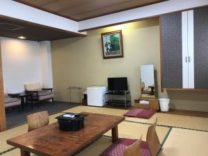 aizu tsuruya hotel