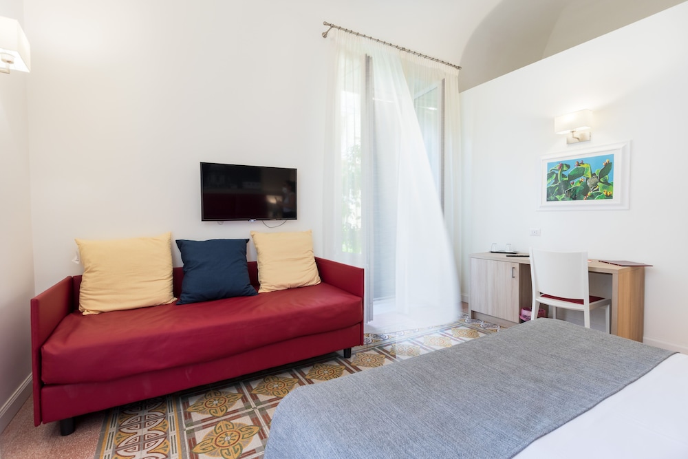 belmonte 102 exclusive suite