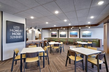 fairfield inn and suites by marriott livingston yellowstone