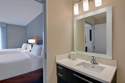 towneplace suites by marriott indianapolis downtown