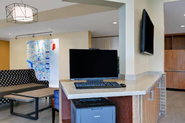 towneplace suites by marriott indianapolis downtown