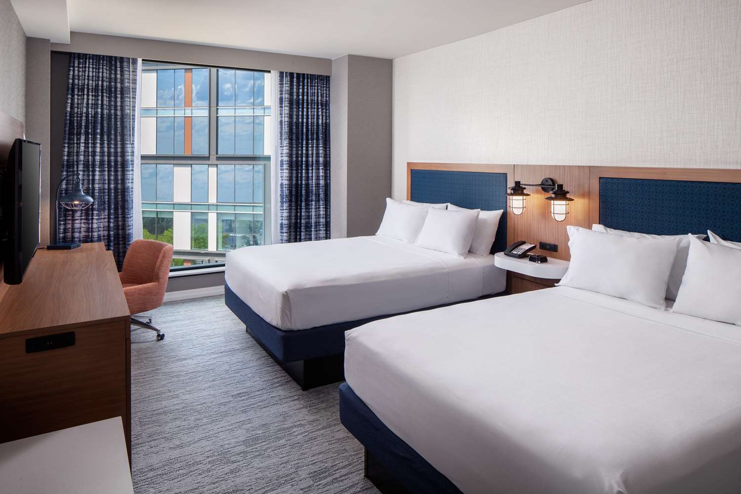 hampton inn boston seaport district