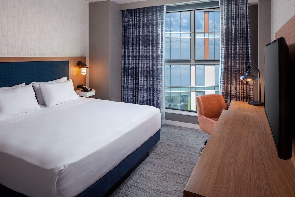 hampton inn boston seaport district