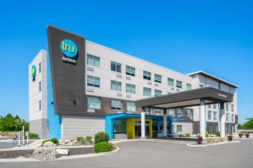 tru by hilton spokane valley wa
