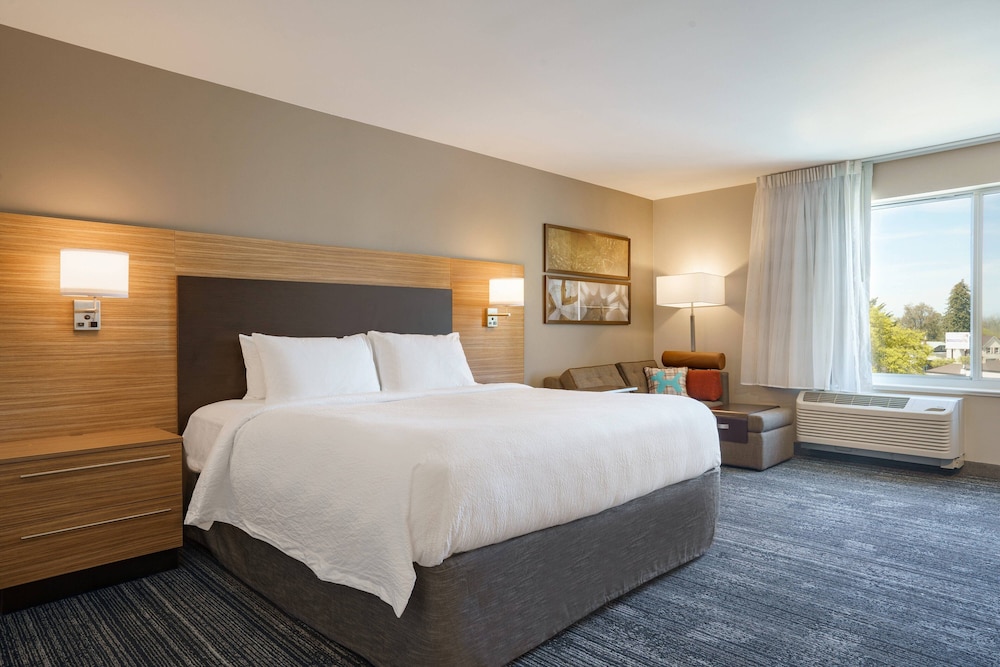 towneplace suites by marriott logan