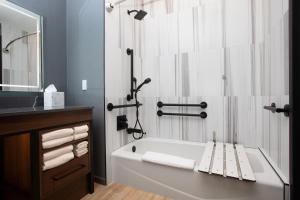 the glenmark glendale a tribute portfolio hotel