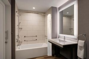 hyatt house lax century blvd