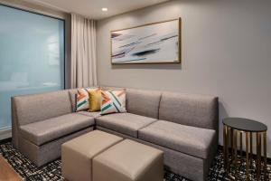 hyatt house lax century blvd