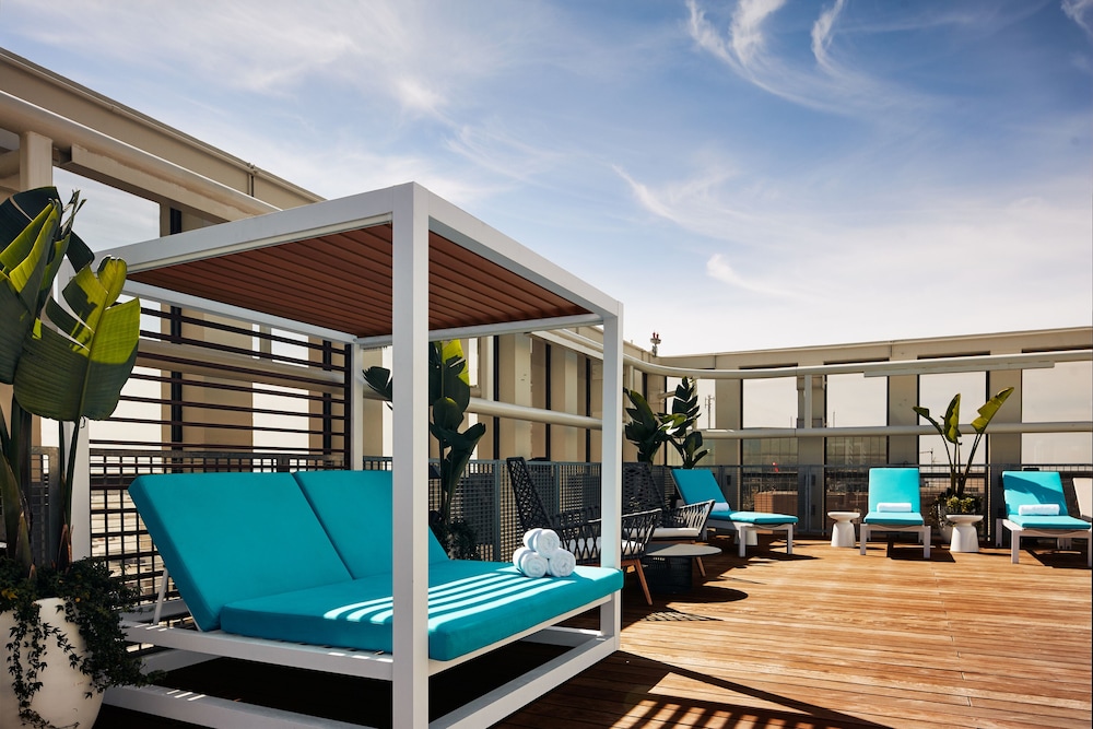 hyatt house lax century blvd