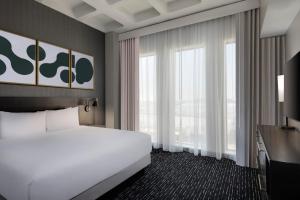 hyatt house lax century blvd