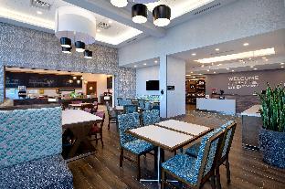 hampton inn and suites ottawa west