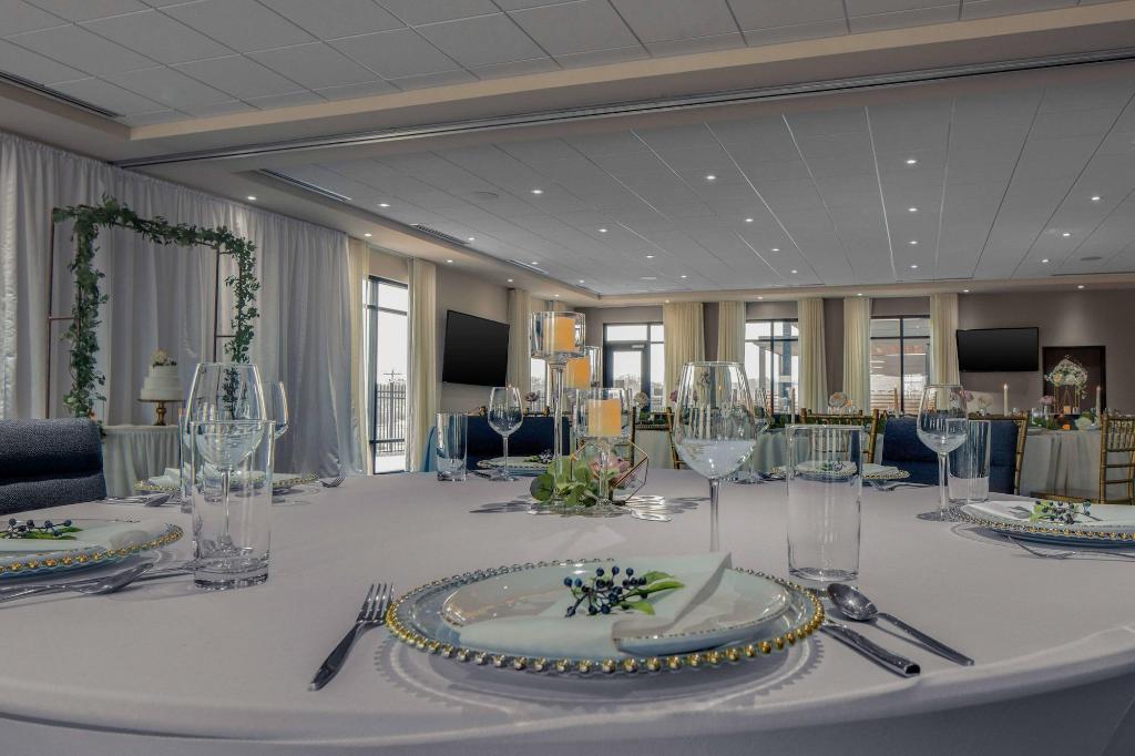 courtyard by marriott jefferson city