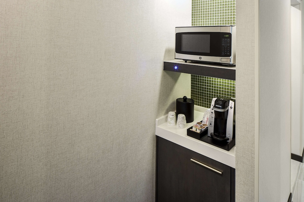 hilton garden inn camden waterfront philadelphia