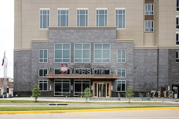 blossom hotel houston
