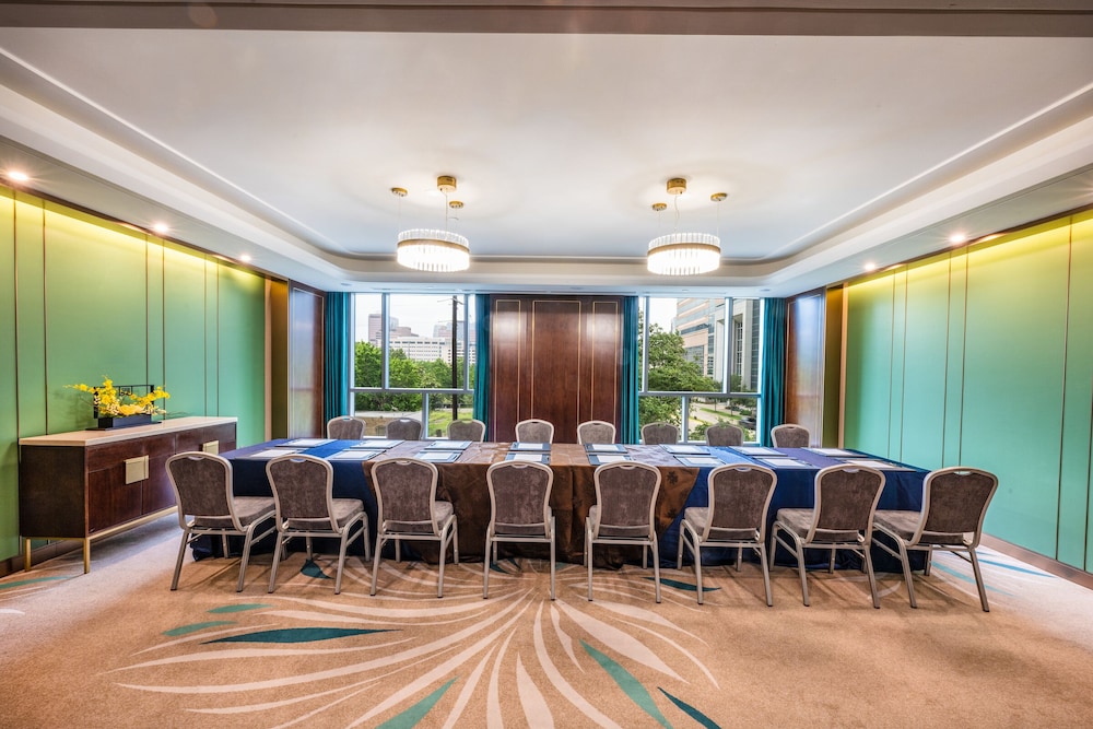 blossom hotel houston