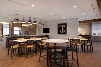 fairfield inn and suites by marriott denver airport