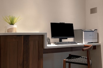 fairfield inn and suites by marriott denver airport