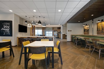 fairfield inn and suites by marriott denver airport