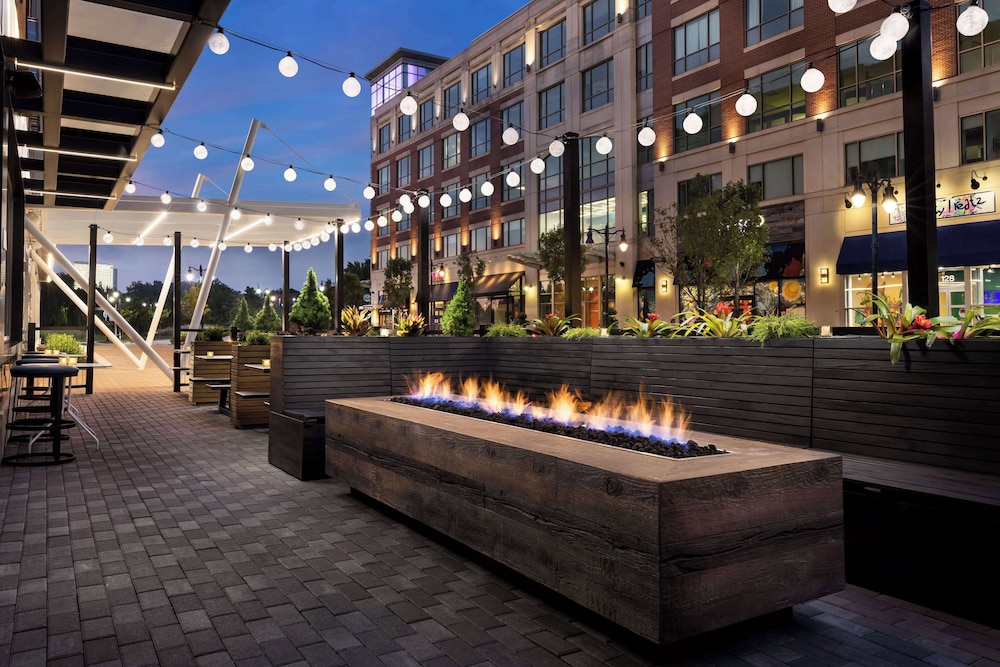 hyatt place national harbor
