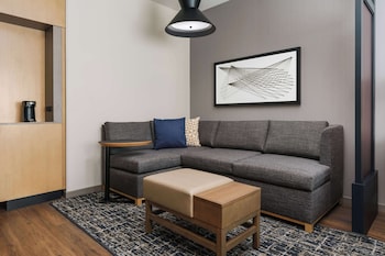 hyatt place national harbor