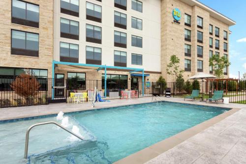 tru by hilton frisco dallas tx