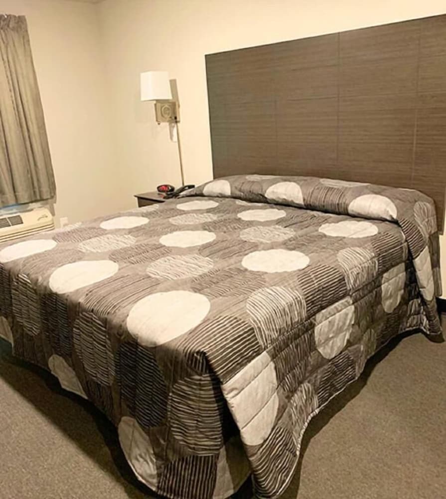 savannah suites atlanta airport