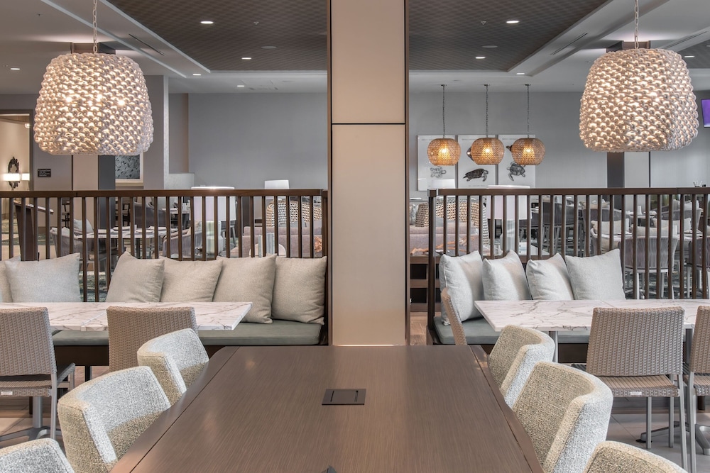 courtyard jekyll island