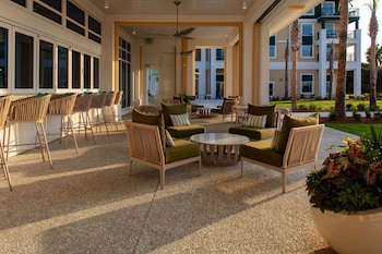 courtyard jekyll island