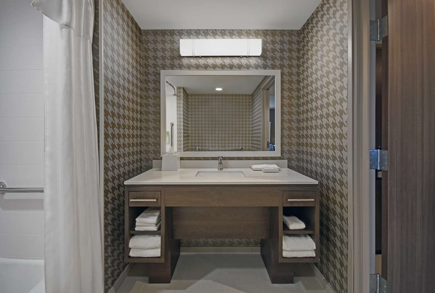 home2 suites by hilton columbus