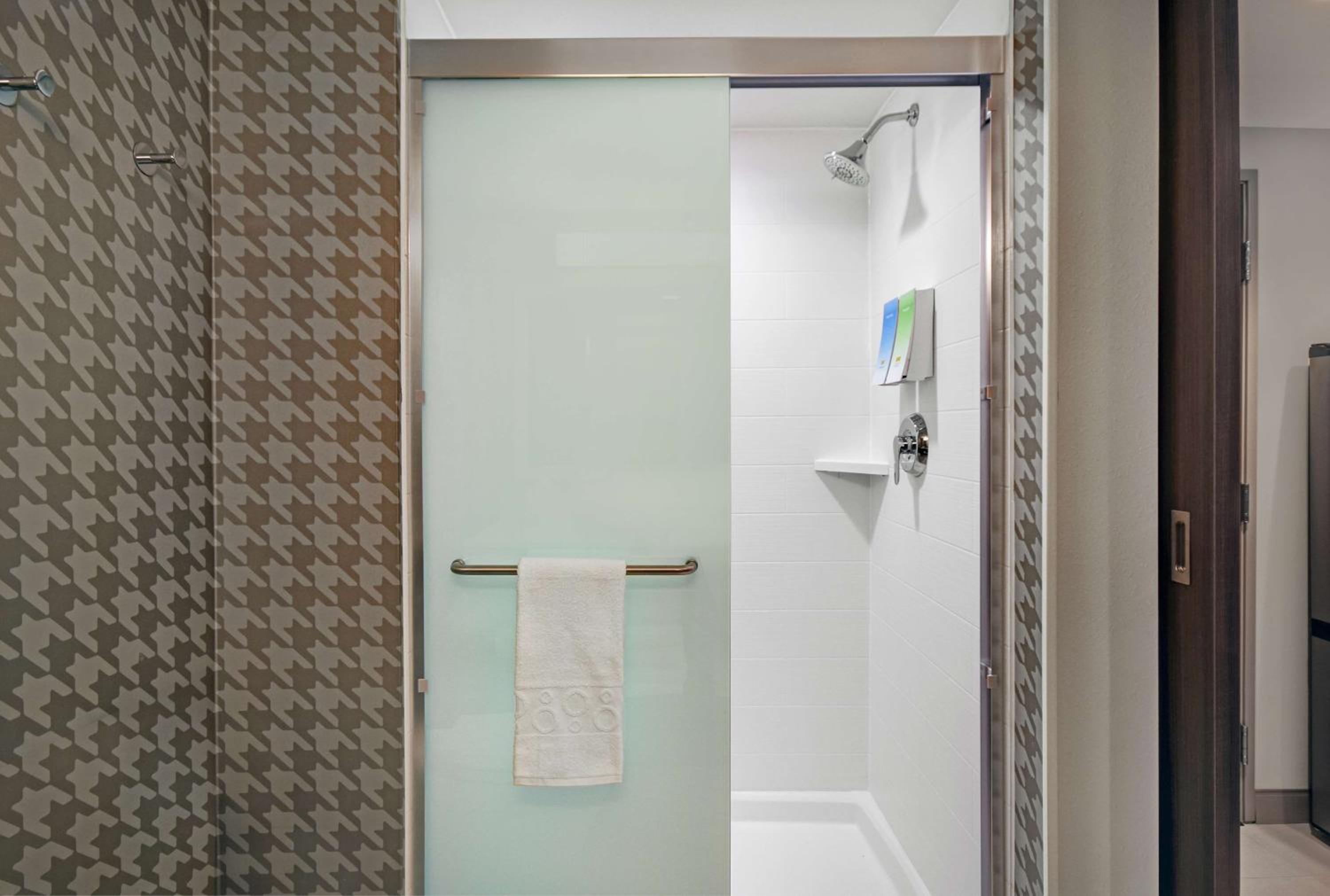 home2 suites by hilton columbus