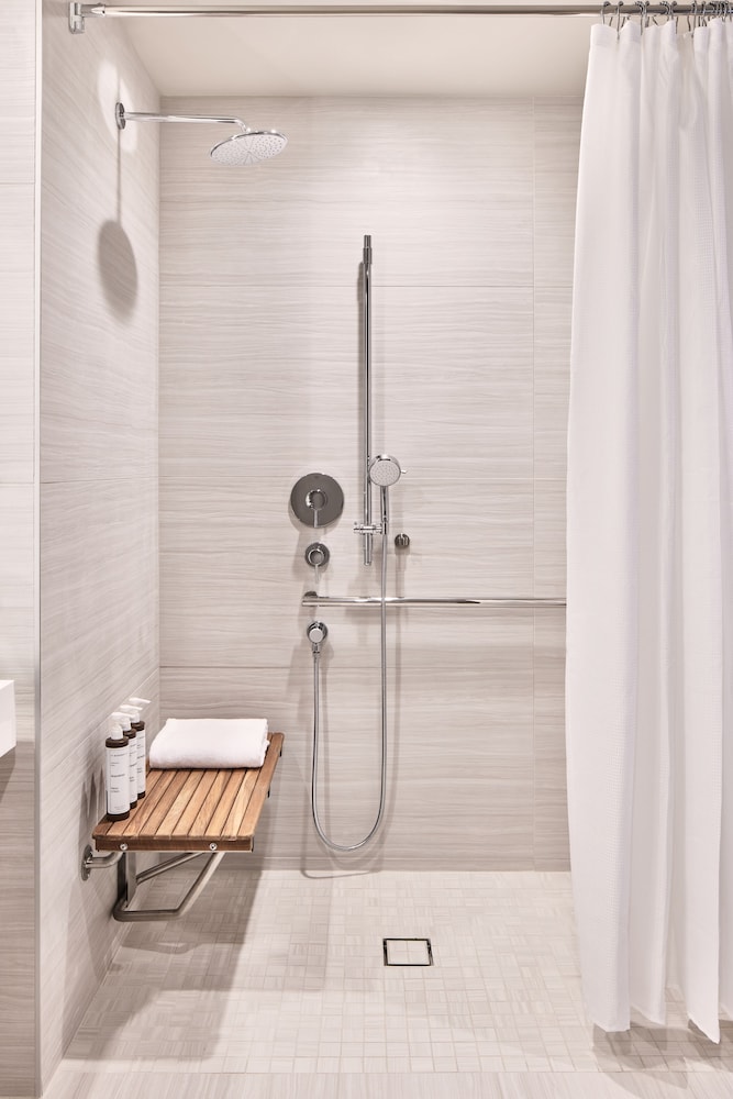 ac hotel by marriott sunnyvale moffett park