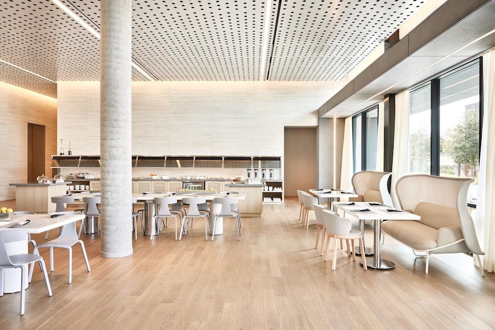 ac hotel by marriott sunnyvale moffett park