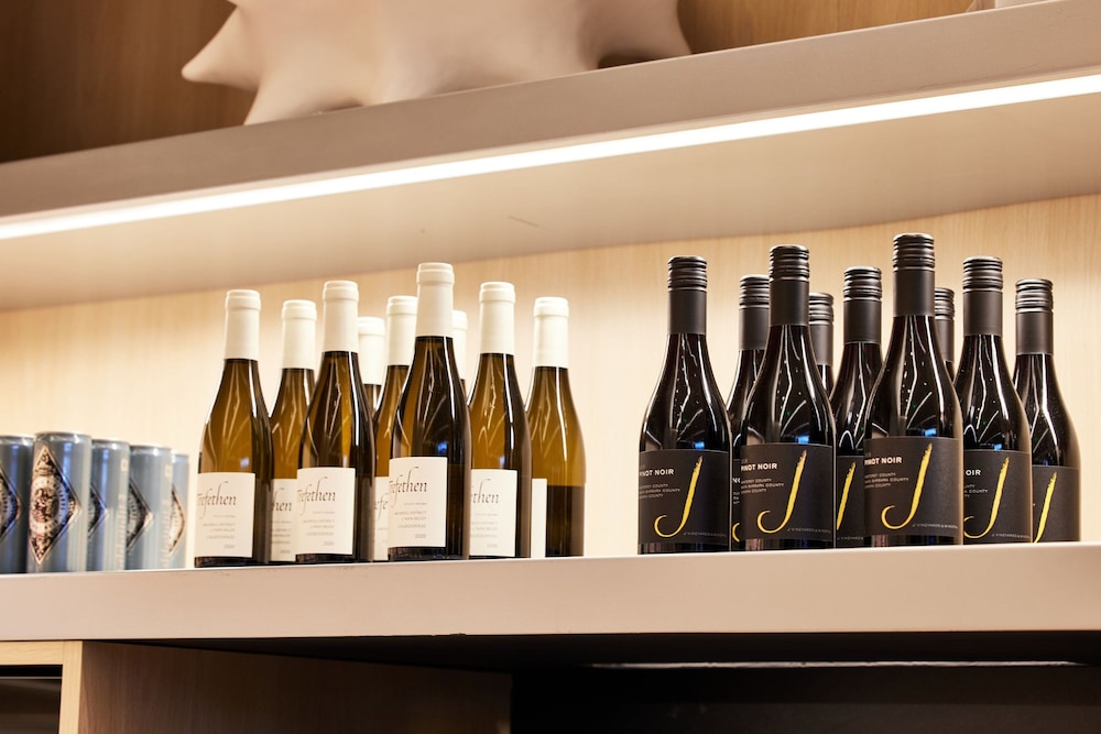 ac hotel by marriott sunnyvale moffett park