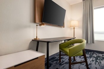 fairfield inn and suites by marriott bonita springs