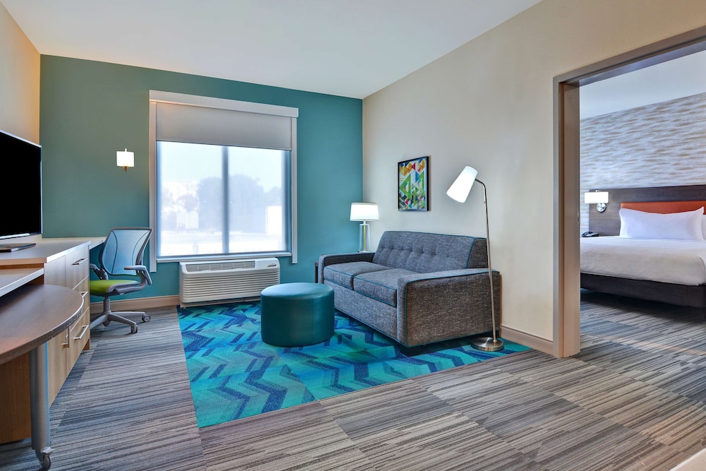 home2 suites by hilton savannah midtown ga