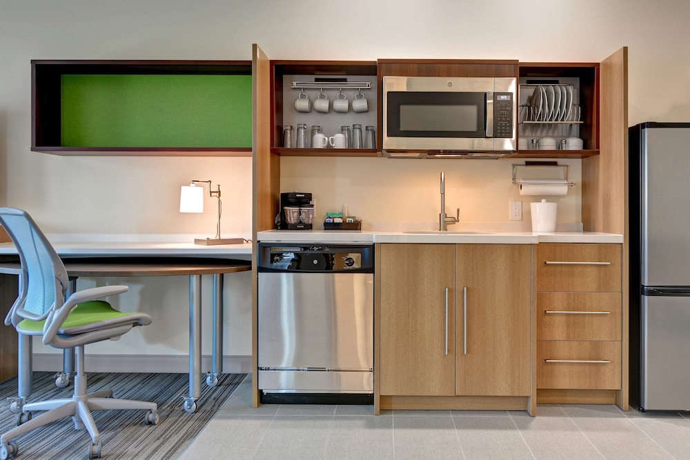 home2 suites by hilton savannah midtown ga