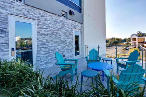 home2 suites by hilton savannah midtown ga