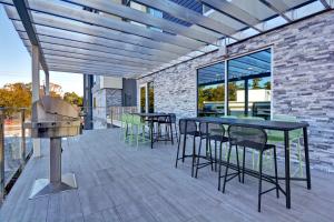 home2 suites by hilton savannah midtown ga