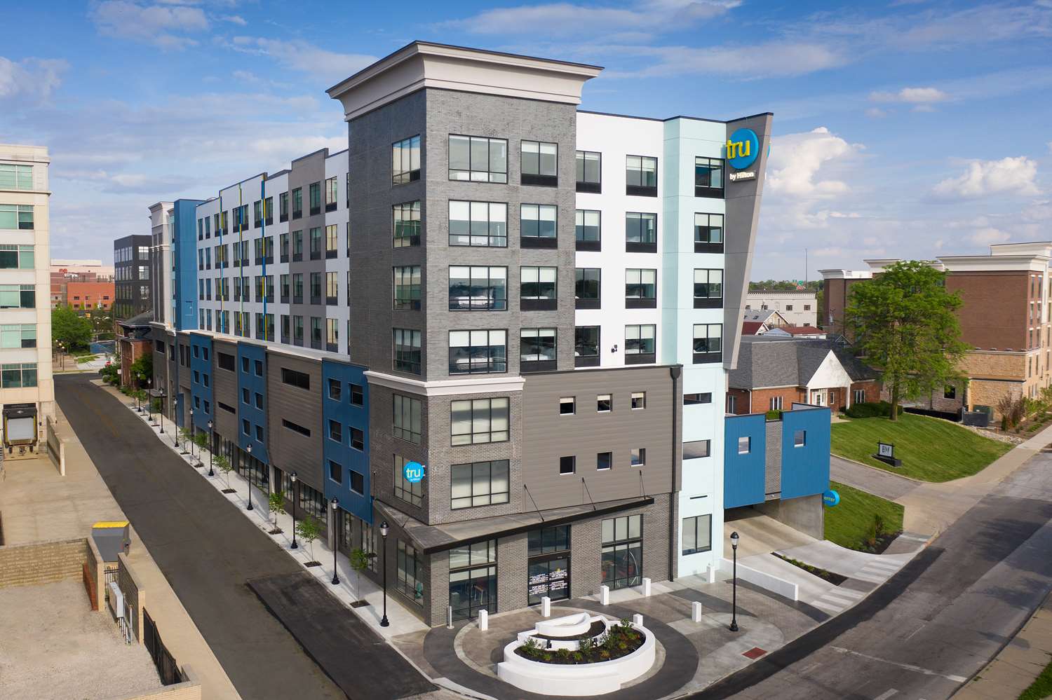 tru by hilton indianapolis downtown in