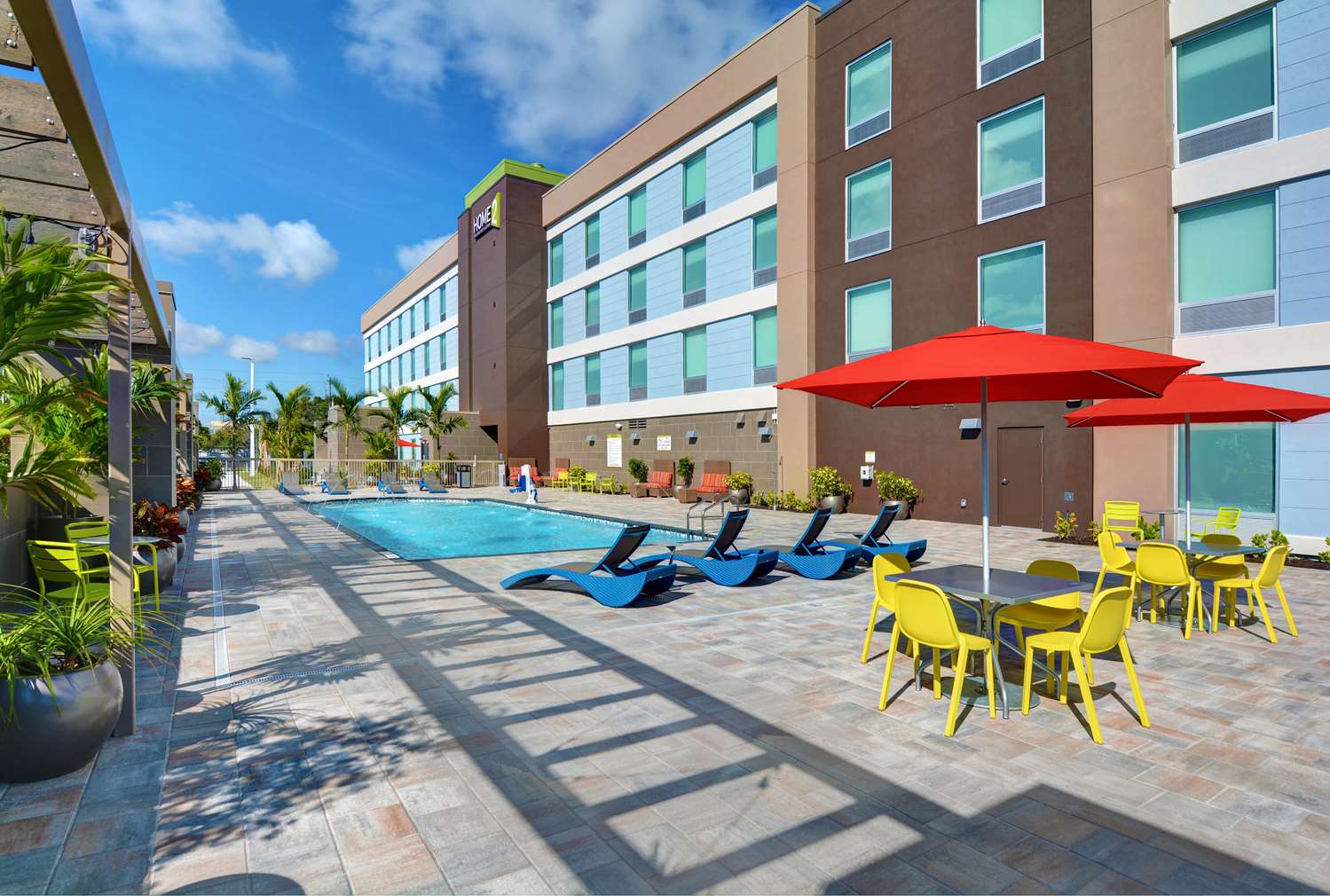 home2 suites by hilton fort myers colonial blvd