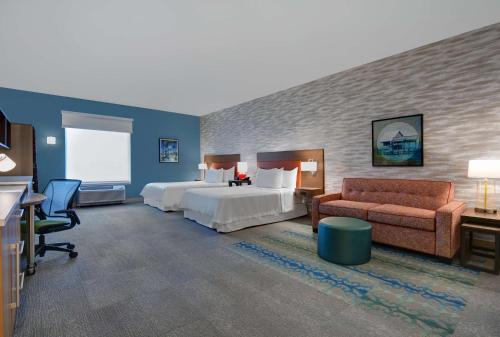 home2 suites by hilton fort myers colonial blvd