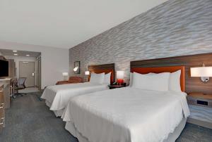 home2 suites by hilton fort myers colonial blvd