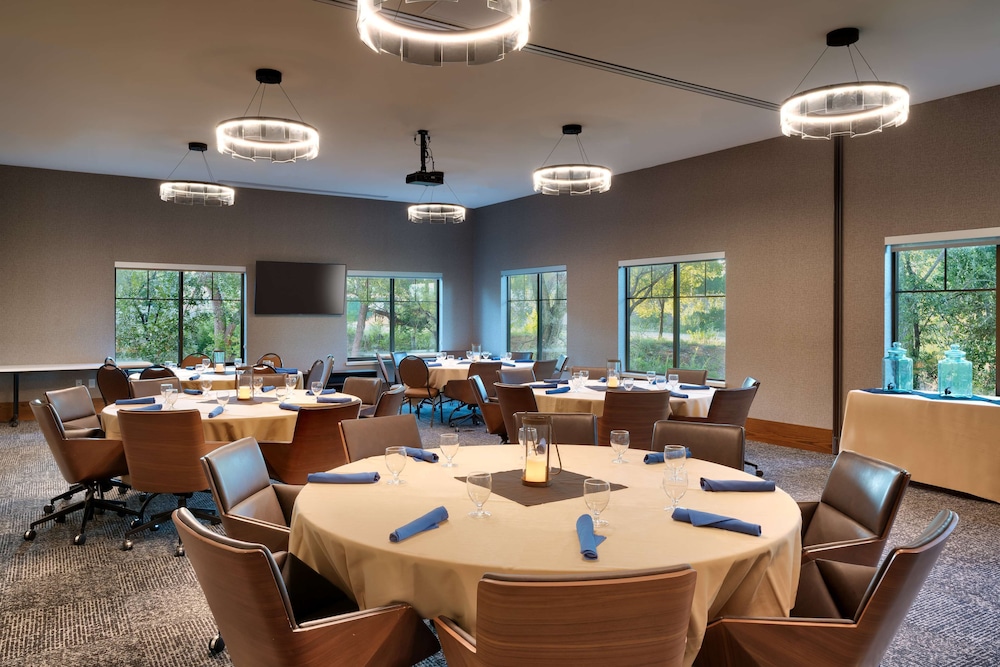 hilton garden inn prescott downtown