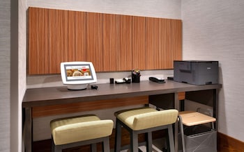 hilton garden inn prescott downtown