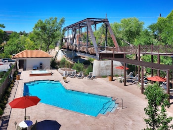 hilton garden inn prescott downtown