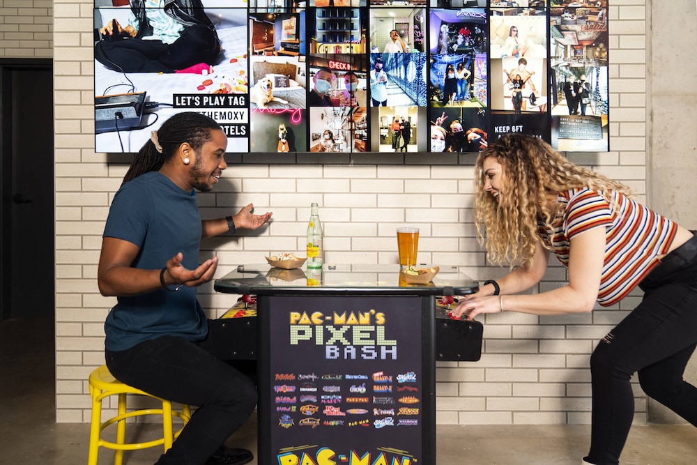 moxy austin university